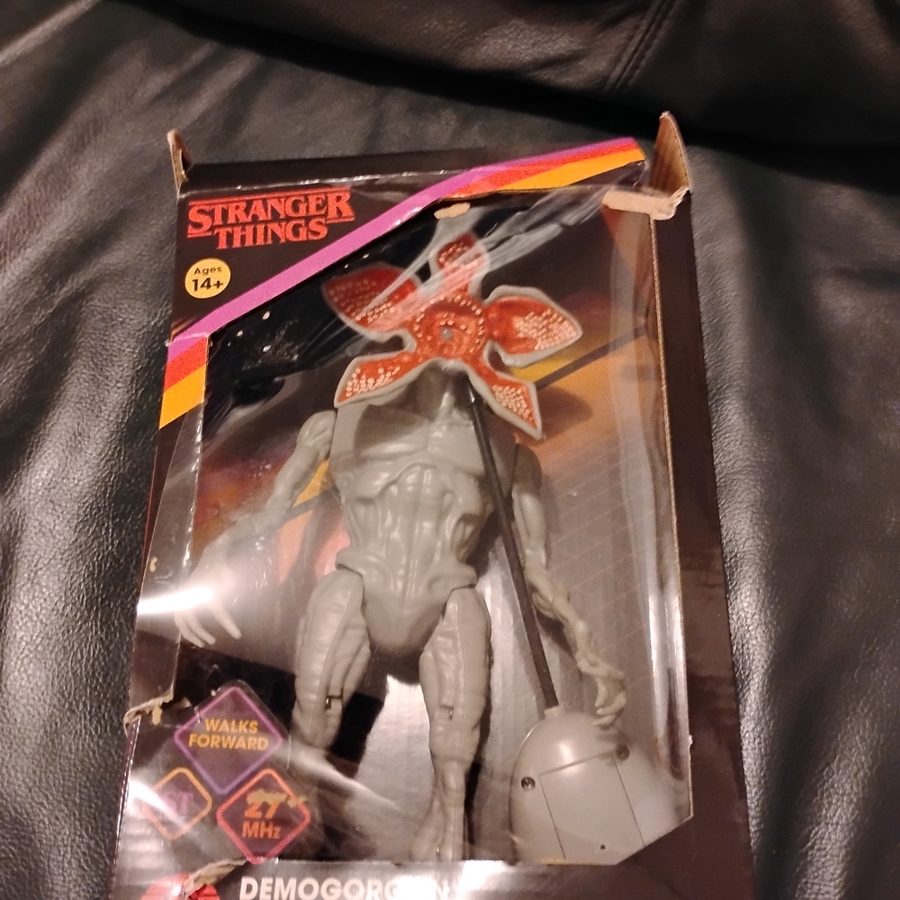 Stranger Things Demogorgon Action Figure